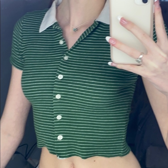 Brandy Melville button down top - Picture 2 of 4